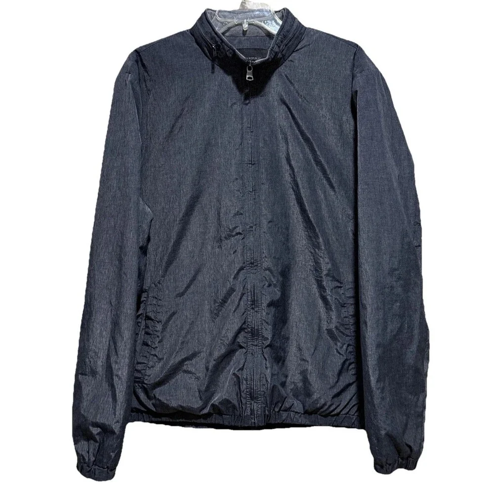 Banana Republic Mens M Packable Windbreaker Jacket Hidden Hood Full Zip Gray